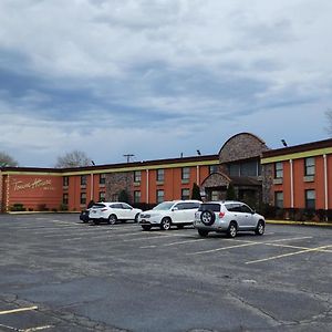 Town House Inn And Suites